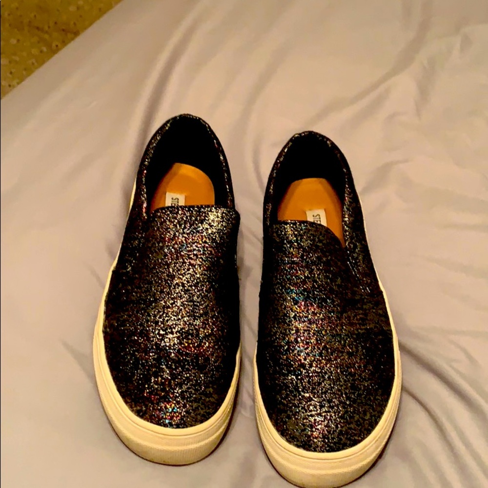 Steve Madden slip-on